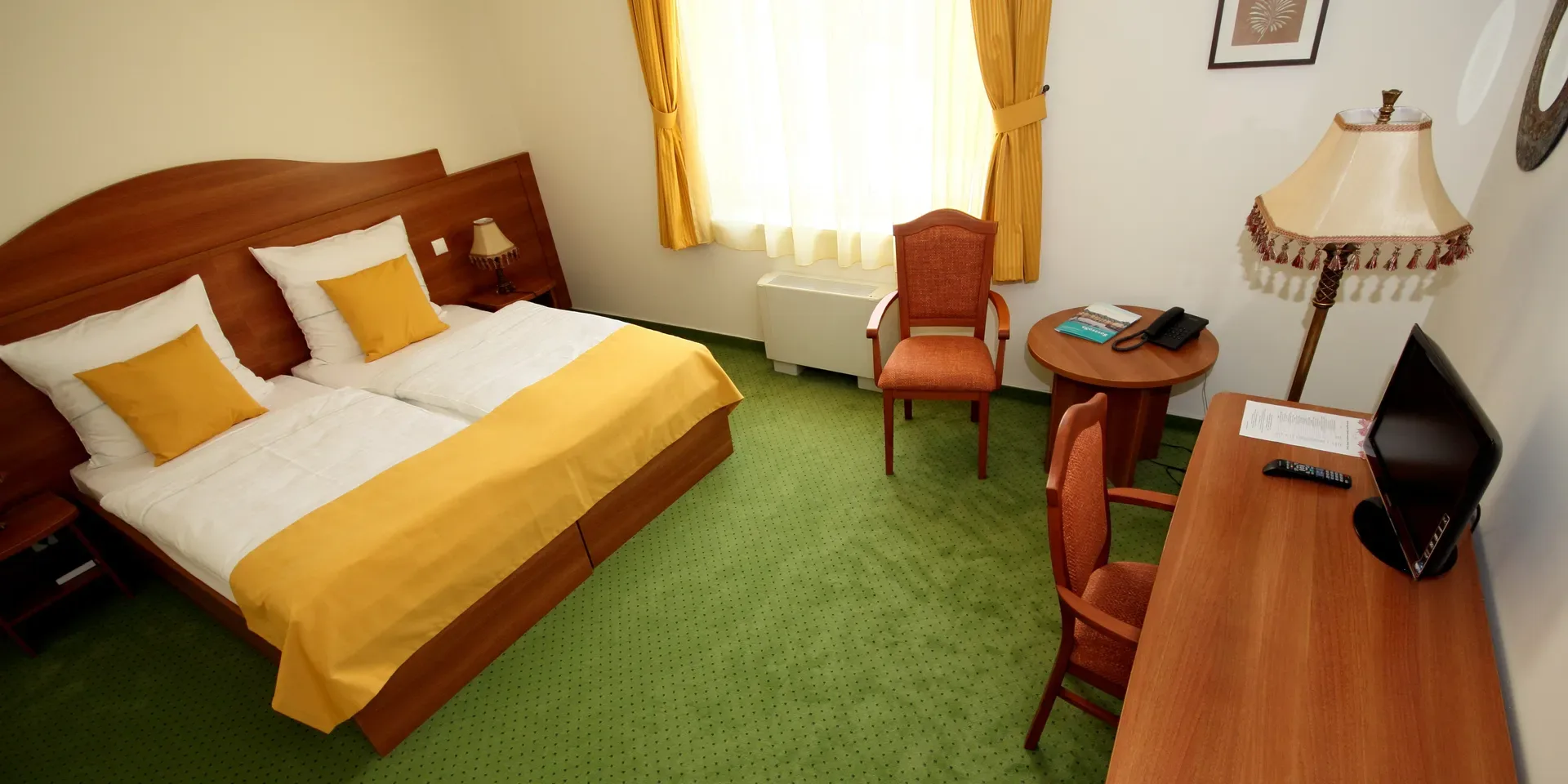 Standard Twin Room — 5